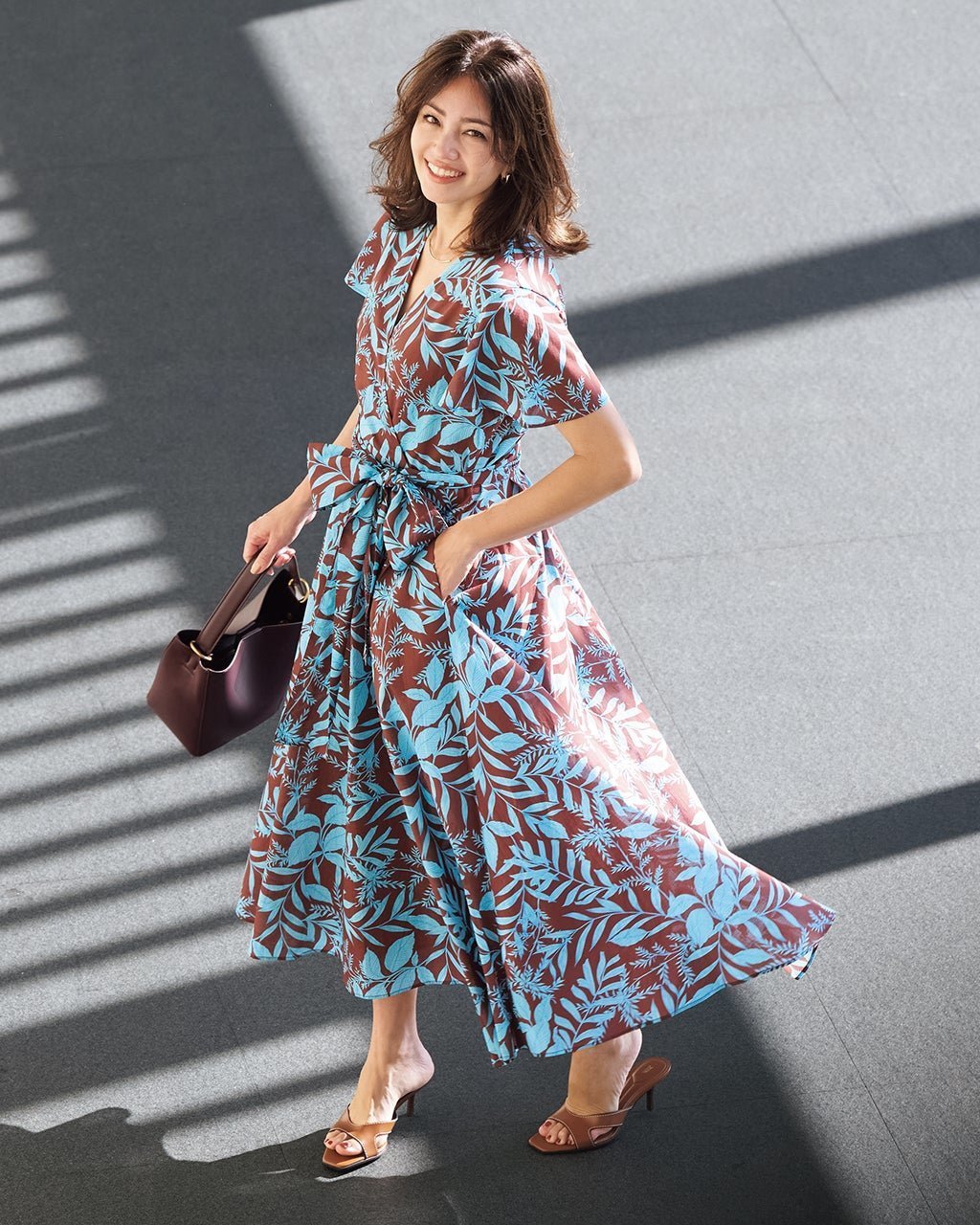 【ドゥクラッセ/DoCLASSE】のボタニカルプリント・カシュクールワンピース インテリア・キッズ・メンズ・レディースファッション・服の通販 founy(ファニー) 　ファッション　Fashion　レディースファッション　Fashion for Women　ワンピース　Dresses　カシュクール　Wrap Design　サマー　Summer, Summer Style　ドレス　Dress, One-Piece　フェミニン　Feminine, Girly　フレア　Flare, Flared　プリント　Print, Printed Pattern　リボン　Ribbon, Bow　ブラウンパターン|ID: prp329100004819142 ipo3291000000035014102