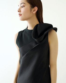 【ドゥクラッセ/DoCLASSE】 オクタダブルクロス・アシメフリルトップス人気、トレンドファッション・服の通販 founy(ファニー) ファッション Fashion レディースファッション Fashion for Women トップス・カットソー Cut & Sew Tops カットソー Cut and Sewn Top シルク Silk, 100% Silk スマート Smart, Elegant タイトスカート Pencil Skirt, Tight Skirt パーティ Party, Party Style フォルム Silhouette, Form フリル Frill, Ruffle |ID:prp329100004829243