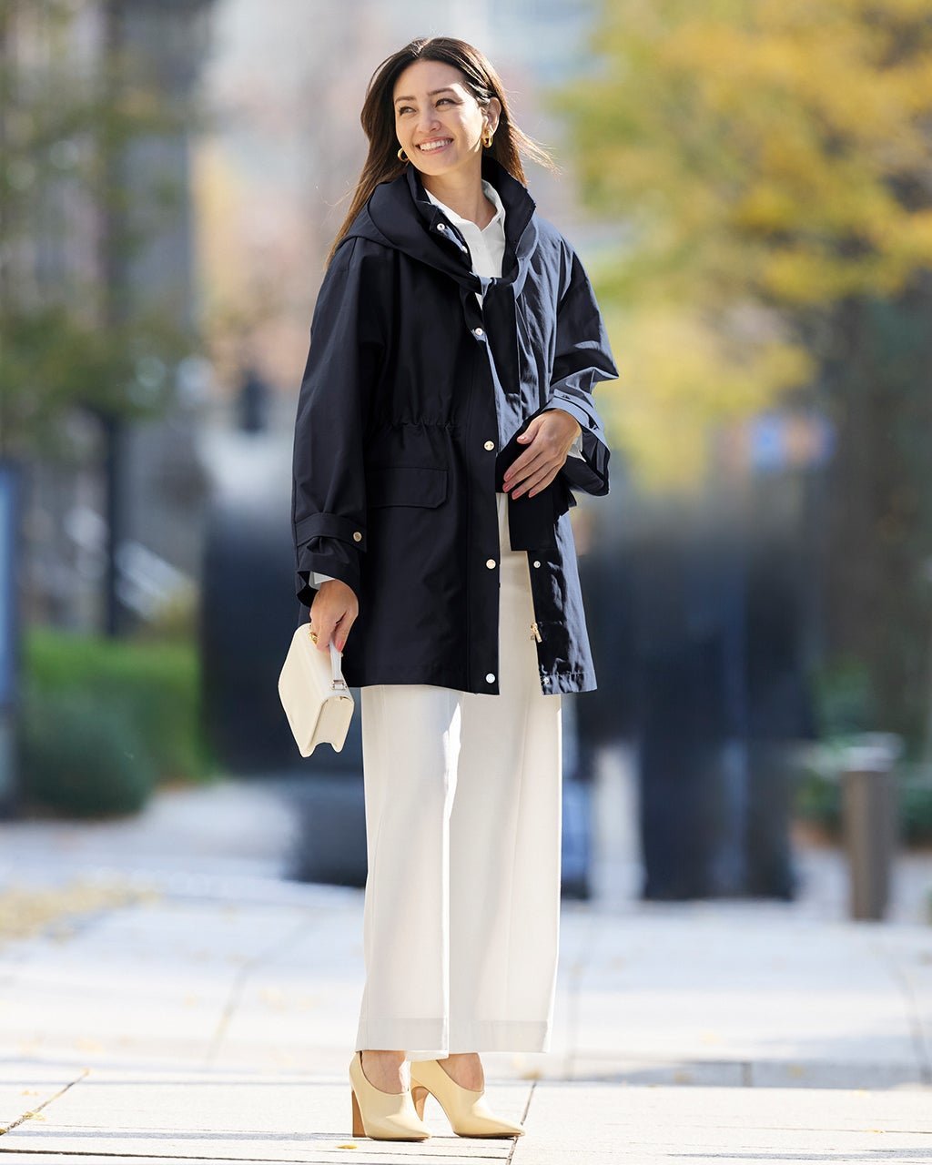 【ドゥクラッセ/DoCLASSE】のコットンブレンド・ライナー付き2WAYコート インテリア・キッズ・メンズ・レディースファッション・服の通販 founy(ファニー) 　ファッション　Fashion　レディースファッション　Fashion for Women　アウター　Coat / Outerwear Collection　コート・ロングコート・ピーコート　Long Coats, Peacoats & More　おすすめ　Recommended / Our Picks　シンプル　Simple, Minimal　スタンド　Stand Collar, Upright Stand　ストール　Stole, Wrap　ツイル　Twist, Twisted Detail　ライナー　Liner, Inner Layer　ネイビー|ID: prp329100004834707 ipo3291000000035213729