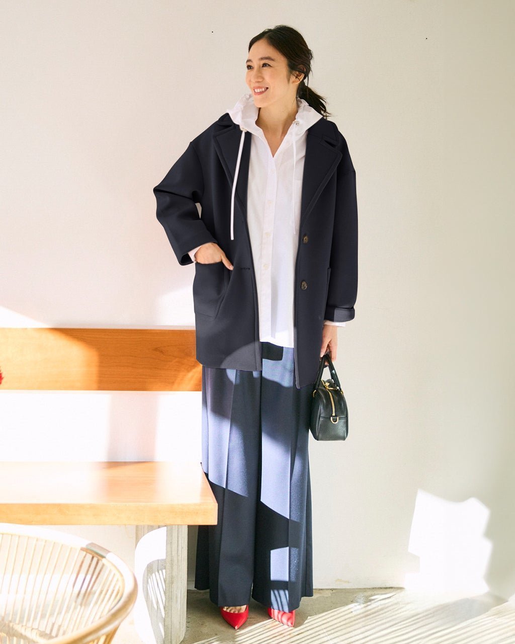 【ドゥクラッセ/DoCLASSE】のエアーフォルム・ジャコット インテリア・キッズ・メンズ・レディースファッション・服の通販 founy(ファニー) 　ファッション　Fashion　レディースファッション　Fashion for Women　アウター　Coat / Outerwear Collection　コート・ロングコート・ピーコート　Long Coats, Peacoats & More　新作・新入荷　New Arrivals / New In　カットソー　Cut and Sewn Top　ジャケット　Jacket, Outerwear　フォルム　Silhouette, Form　人気　Popular, Best Seller　ミッドナイトブルー|ID: prp329100004834710 ipo3291000000035213748