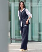【ドゥクラッセ/DoCLASSE】のスポンジWクロス・イージーワイドパンツ 人気、トレンドファッション・服の通販 founy(ファニー) ファッション Fashion レディースファッション Fashion for Women パンツ Pants & Trousers 新作・新入荷 New Arrivals / New In なめらか Smooth, Silky Texture オケージョン Occasion Wear ストレッチ Stretch, Stretchy Fabric セットアップ Set-Up, Coordinated Outfit フォルム Silhouette, Form ビジネス 仕事 通勤 Business / Work / Commuting thumbnail ミッドナイトブルー|ID: prp329100004834718 ipo3291000000035213792