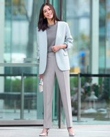 【ドゥクラッセ/DoCLASSE】のスポンジWクロス・テーパードパンツ 人気、トレンドファッション・服の通販 founy(ファニー) ファッション Fashion レディースファッション Fashion for Women パンツ Pants & Trousers 新作・新入荷 New Arrivals / New In なめらか Smooth, Silky Texture オケージョン Occasion Wear ストレッチ Stretch, Stretchy Fabric スーツ Suit, Formalwear セットアップ Set-Up, Coordinated Outfit センター Center, Center Line ビジネス 仕事 通勤 Business / Work / Commuting |ID:prp329100004834724