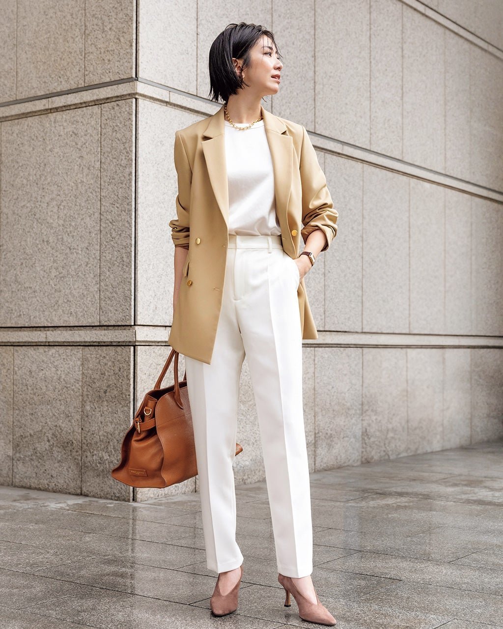 【ドゥクラッセ/DoCLASSE】のスポンジWクロス・テーパードパンツ 人気、トレンドファッション・服の通販 founy(ファニー) ファッション Fashion レディースファッション Fashion for Women パンツ Pants & Trousers なめらか Smooth, Silky Texture オケージョン Occasion Wear ストレッチ Stretch, Stretchy Fabric スーツ Suit, Formalwear セットアップ Set-Up, Coordinated Outfit センター Center, Center Line ポケット Pocket, Pocket Detail ビジネス 仕事 通勤 Business / Work / Commuting other-1|ID: prp329100004834724 ipo3291000000036247366