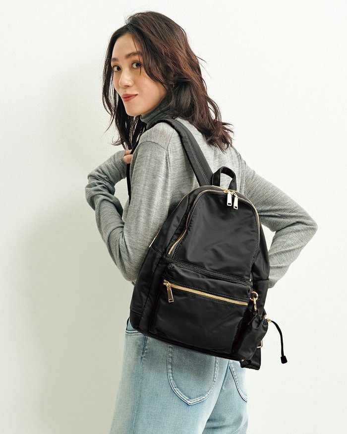 【ドゥクラッセ/DoCLASSE】のシャイニータフタ・バックパック インテリア・キッズ・メンズ・レディースファッション・服の通販 founy(ファニー) https://founy.com/ ファッション Fashion レディースファッション Fashion for Women バッグ Bags レイングッズ・傘・晴雨兼用傘 Umbrellas & Rain Gear エレガント 上品 Elegant クッション Cushion, Throw Pillow コンパクト Compact, Small Size フォルム Silhouette, Form ポケット Pocket, Pocket Detail ポーチ Pouch, Small Case ビジネス 仕事 通勤 Business / Work / Commuting 旅行 Travel 日傘 Parasol, UV Umbrella |ID: prp329100004837058 ipo3291000000035249935