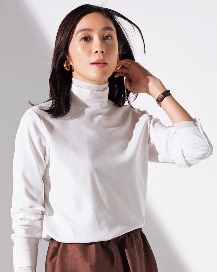 【ドゥクラッセ/DoCLASSE】の超長綿・チュールレイヤード風ハイネック インテリア・キッズ・メンズ・レディースファッション・服の通販 founy(ファニー) https://founy.com/ ファッション Fashion レディースファッション Fashion for Women トップス・カットソー Cut & Sew Tops シャツ・ブラウス・オフィスカジュアル Elegant Blouses & Button-Ups ロングTシャツ・Tシャツ Longline T-Shirts & Tees カットソー・ベーシックTシャツ Cut-and-Sewn Tops / Stretch Tees & Basics なめらか Smooth, Silky Texture カットソー Cut and Sewn Top シアー Sheer, See-Through シンプル Simple, Minimal チェック Check, Plaid, Tartan チュール Tulip, Tulip Motif ハイネック High Neck, Mock Neck ワンポイント One Point, Statement Accent |ID: prp329100004837952 ipo3291000000035894856