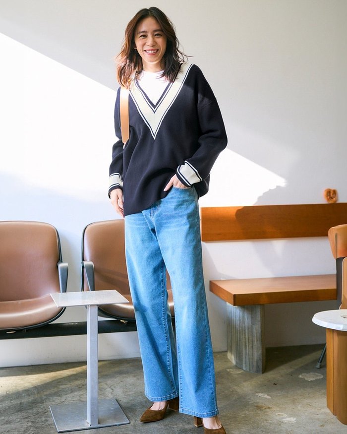 【ドゥクラッセ/DoCLASSE】のコットン混・配色Vネックセーター インテリア・キッズ・メンズ・レディースファッション・服の通販 founy(ファニー) https://founy.com/ ファッション Fashion レディースファッション Fashion for Women トップス・カットソー Cut & Sew Tops ニット Knit Tops & Sweaters Vネックトップス V-Neck Tops / V-Cut Neckline Shirts おすすめ Recommended / Our Picks セーター Sweater, Knitwear フェミニン Feminine, Girly モダン Modern, Contemporary ロング Long, Long-Length 畦 Ribbed Knit |ID: prp329100004837957 ipo3291000000035249811