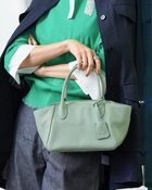 【ドゥクラッセ/DoCLASSE】の本革・エアートートバッグS 人気、トレンドファッション・服の通販 founy(ファニー) ファッション Fashion レディースファッション Fashion for Women バッグ Bags レイングッズ・傘・晴雨兼用傘 Umbrellas & Rain Gear 新作・新入荷 New Arrivals / New In コンパクト Compact, Small Size ショルダー Shoulder, Shoulder Strap フィット Fit, Slim Fit ポケット Pocket, Pocket Detail 旅行 Travel 日傘 Parasol, UV Umbrella 財布 Wallet, Purse thumbnail ミントグリーン|ID: prp329100004837964 ipo3291000000035249847