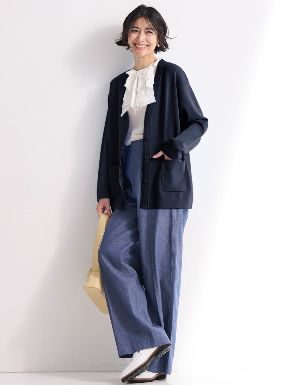 【ドゥクラッセ/DoCLASSE】の総針編み・Vネックカーディガン インテリア・キッズ・メンズ・レディースファッション・服の通販 founy(ファニー) 　ファッション　Fashion　レディースファッション　Fashion for Women　トップス・カットソー　Cut & Sew Tops　カーディガン・羽織り　Layered Style Cardigans　Vネックトップス　V-Neck Tops / V-Cut Neckline Shirts　インナー　Innerwear　カーディガン　Cardigan, Knitwear　ロング　Long, Long-Length　夏　Summer　ネイビー|ID: prp329100004837975 ipo3291000000035894946