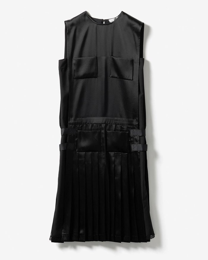 【ドゥクラッセ/DoCLASSE】のダブルサテン・レイヤードプリーツワンピース インテリア・キッズ・メンズ・レディースファッション・服の通販 founy(ファニー) https://founy.com/ ファッション Fashion レディースファッション Fashion for Women ワンピース Dresses 新作・新入荷 New Arrivals / New In サテン Satin, Glossy Fabric ダブル Double, Double-Breasted プリーツ Pleats, Pleated ポケット Pocket, Pocket Detail |ID: prp329100004839713 ipo3291000000035268452