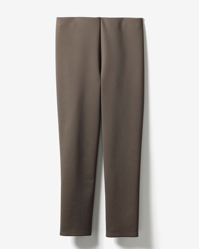 【ドゥクラッセ/DoCLASSE】のハイゲージダンボール・レギンスパンツ インテリア・キッズ・メンズ・レディースファッション・服の通販 founy(ファニー) https://founy.com/ ファッション Fashion レディースファッション Fashion for Women パンツ Pants & Trousers レギンス Leggings & Stretch Pants 新作・新入荷 New Arrivals / New In スタイリッシュ Stylish, Fashionable チュニック Tunic, Long Top レギンス Leggings, Stretch Pants ロング Long, Long-Length |ID: prp329100004839714 ipo3291000000035268454