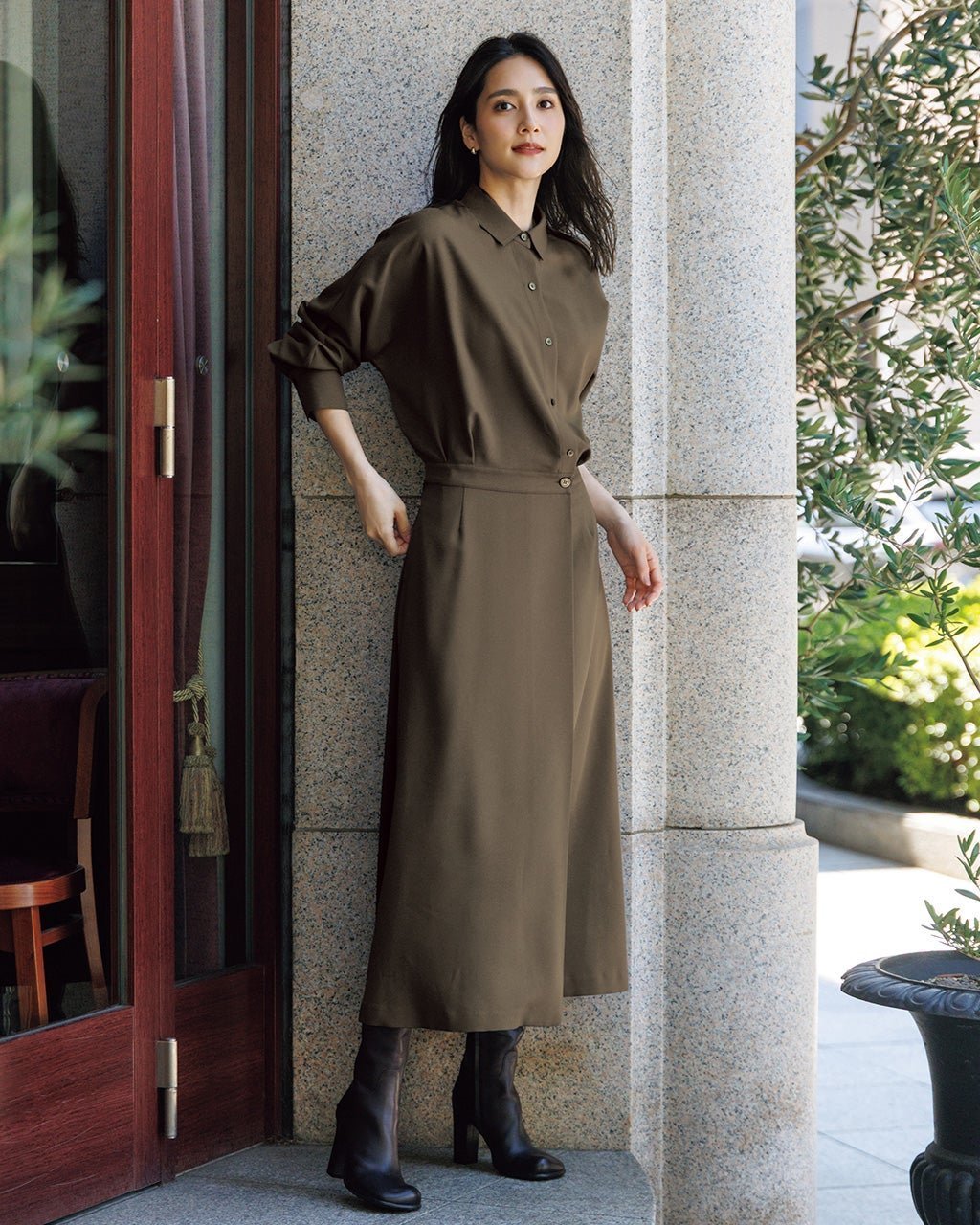 【ドゥクラッセ/DoCLASSE】のサキソニー・フレアシャツワンピース 人気、トレンドファッション・服の通販 founy(ファニー) 　ファッション　Fashion　レディースファッション　Fashion for Women　ワンピース　Dresses　シャツワンピース / 1枚で着映えコーデ　Shirt Dresses　ブラウジング　Blouson Silhouette, Cinched Waist　人気　Popular, Best Seller　 other-1|ID: prp329100004839741 ipo3291000000035619370