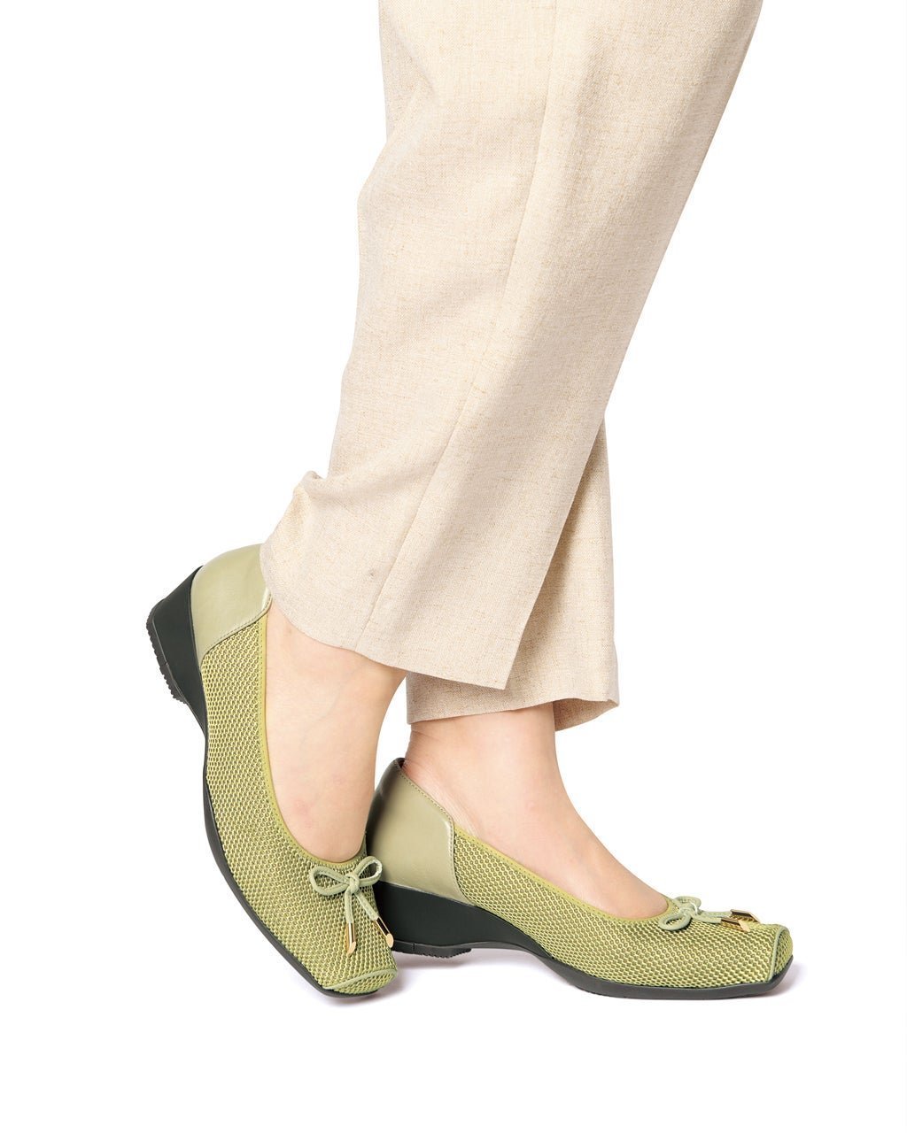 【フィットフィット/fitfit】の撥水メッシュリボンバレエ 人気、トレンドファッション・服の通販 founy(ファニー) ファッション Fashion レディースファッション Fashion for Women インソール Shoe Insole クッション Cushion, Throw Pillow 抗菌 Antibacterial, Bacteria-Resistant バレエ Ballet, Ballet Style フィット Fit, Slim Fit メッシュ Mesh, Net Fabric ラバー Rubber, Rubber Sole リボン Ribbon, Bow エレガント 上品 Elegant other-1|ID: prp329100004843592 ipo3291000000035302006