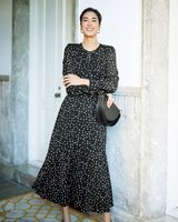 【ドゥクラッセ/DoCLASSE】のドットジャカード・プリントドレス 人気、トレンドファッション・服の通販 founy(ファニー) ファッション Fashion レディースファッション Fashion for Women ワンピース Dresses フォーマル・パーティードレス・結婚式用ドレス Elegant & Casual Dresses エレガント 上品 Elegant ジャカード／ジャガード Jacquard, Woven Pattern セットアップ Set-Up, Coordinated Outfit ドット Polka Dot, Dot Pattern フレア Flare, Flared プリント Print, Printed Pattern |ID:prp329100004843600