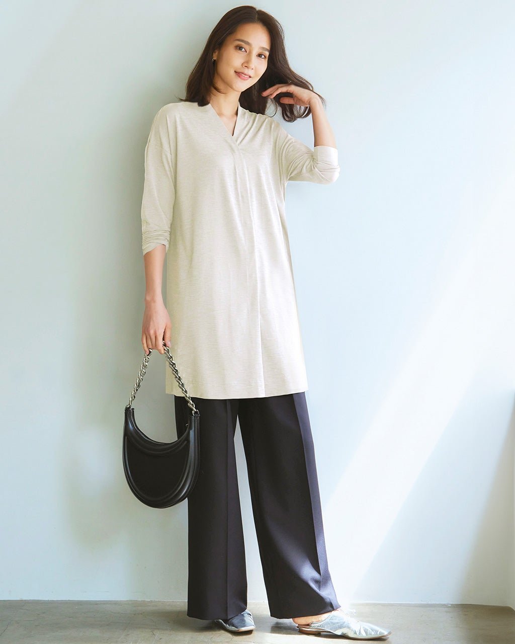 【ドゥクラッセ/DoCLASSE】のUVスラブ・2WAYカーデチュニック インテリア・キッズ・メンズ・レディースファッション・服の通販 founy(ファニー) 　ファッション　Fashion　レディースファッション　Fashion for Women　トップス・カットソー　Cut & Sew Tops　カーディガン・羽織り　Layered Style Cardigans　カーディガン　Cardigan, Knitwear　チュニック　Tunic, Long Top　ドレープ　Drape, Draping Fabric　リネン　Linen, Linen Fabric　ロング　Long, Long-Length　旅行　Travel　ストーン|ID: prp329100004848066 ipo3291000000035431399