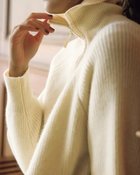 【ドゥクラッセ/DoCLASSE】のプレミアムカシミヤ・ジップハイネックブルゾン オフホワイト|ID: prp329100004848076 ipo3291000000035431476