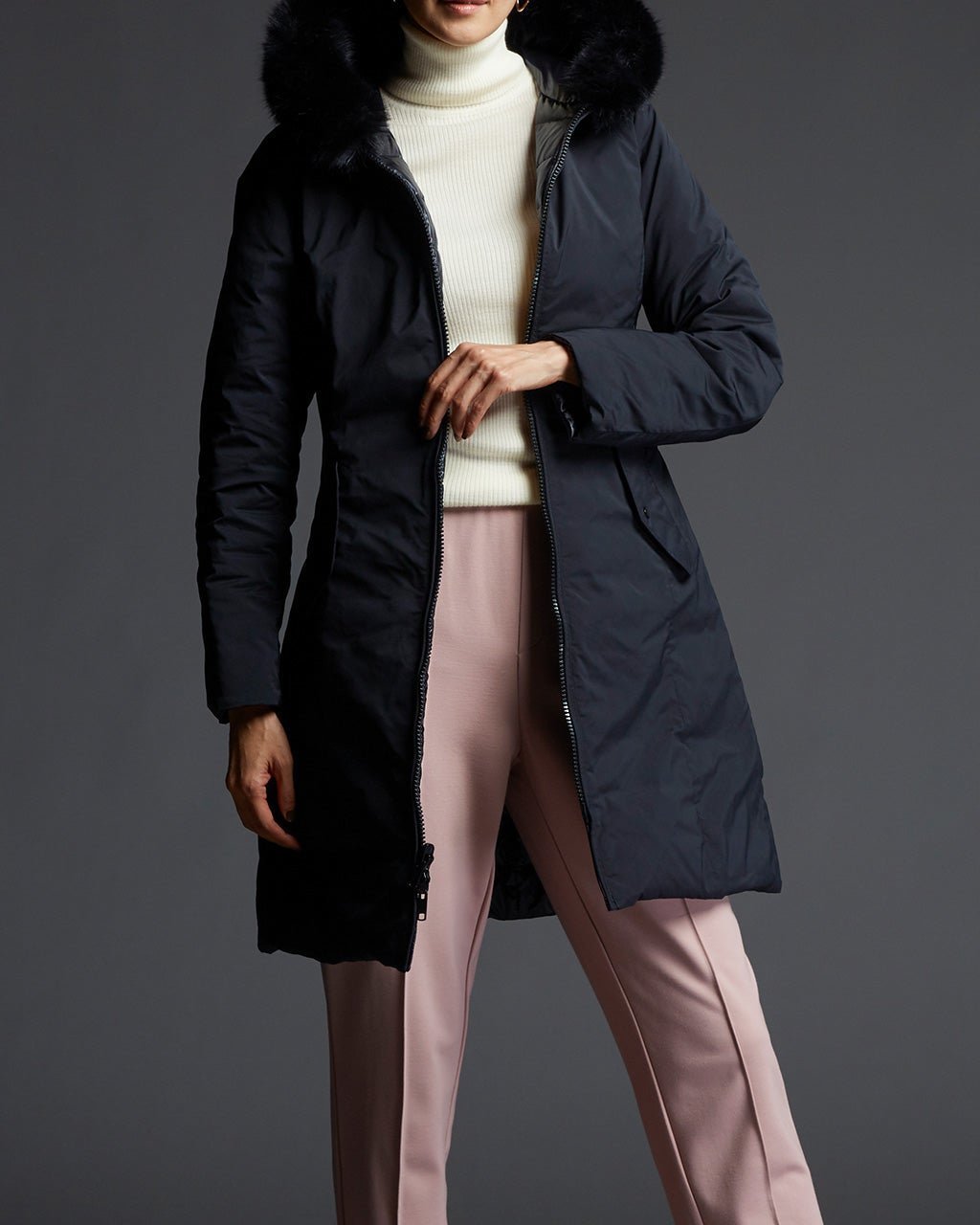 【ドゥクラッセ/DoCLASSE】のシャイニータフタ・リバーシブルダウン インテリア・キッズ・メンズ・レディースファッション・服の通販 founy(ファニー) 　ファッション　Fashion　レディースファッション　Fashion for Women　キルティング　Quilted, Quilting　シャイニー　Shiny, Glossy Finish　シンプル　Simple, Minimal　スマート　Smart, Elegant　ダウン　Down, Puffer　リアル　Real, Realistic　リバーシブル　Reversible, Two-Sided　ミッドナイトブルー|ID: prp329100004848138 ipo3291000000035431955