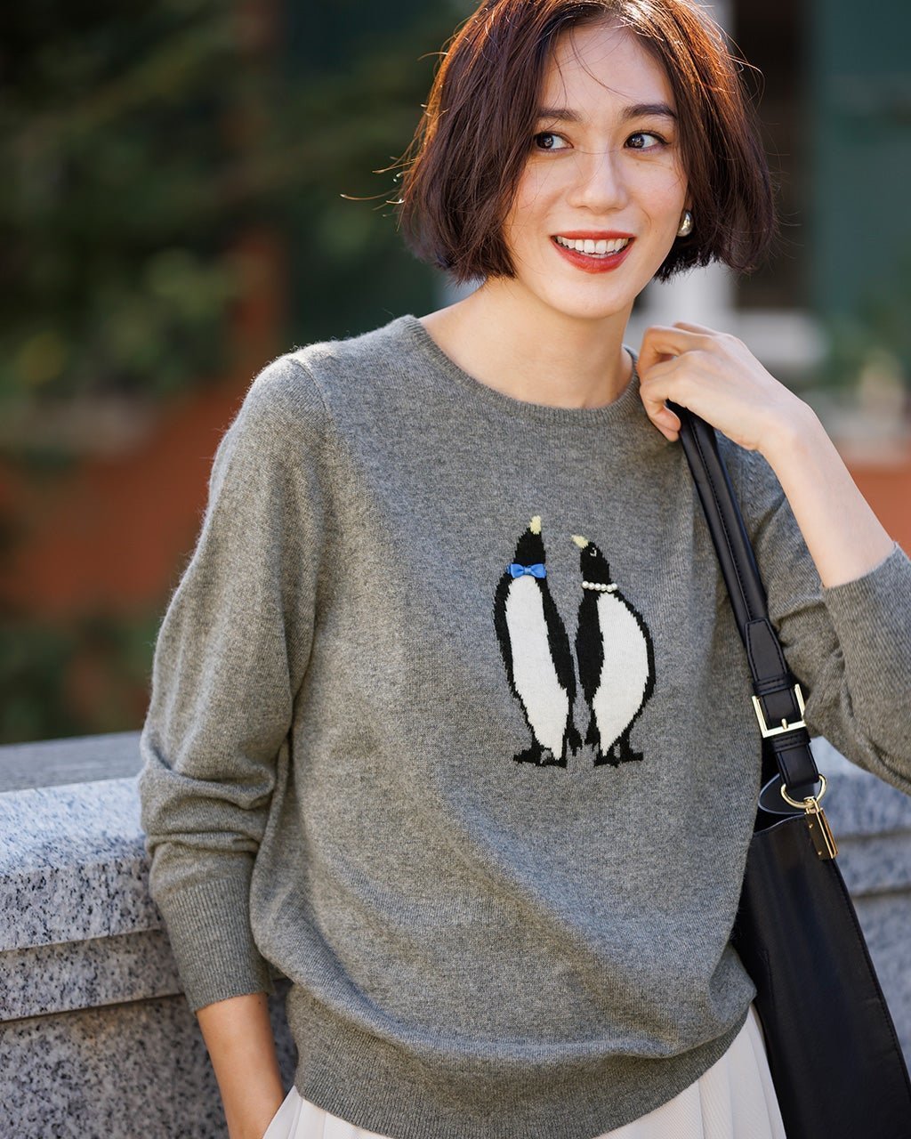 【ドゥクラッセ/DoCLASSE】のインターシャ編み・モチーフニット インテリア・キッズ・メンズ・レディースファッション・服の通販 founy(ファニー) ファッション Fashion レディースファッション Fashion for Women トップス・カットソー Cut & Sew Tops ニット Knit Tops & Sweaters ビジュー Bijou, Jewel-like Accent フレンチ French, French Style モチーフ Motif, Design Theme リボン Ribbon, Bow グレー|ID: prp329100004848161 ipo3291000000035432280