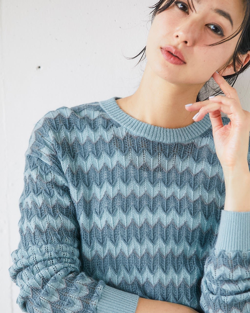 【ドゥクラッセ/DoCLASSE】のモヘヤ混ニット・ジグザグプルオーバー インテリア・キッズ・メンズ・レディースファッション・服の通販 founy(ファニー) 　ファッション　Fashion　レディースファッション　Fashion for Women　トップス・カットソー　Cut & Sew Tops　ニット　Knit Tops & Sweaters　カジュアルプルオーバー・ニットトップス　Pullovers & Knit Tops / Casual Pullovers　アクリル　Acrylic Material　セーター　Sweater, Knitwear　パターン　Pattern, Design Print　透かし　Cut-Out, Lacework　ブルー・パターン|ID: prp329100004848189 ipo3291000000035432557