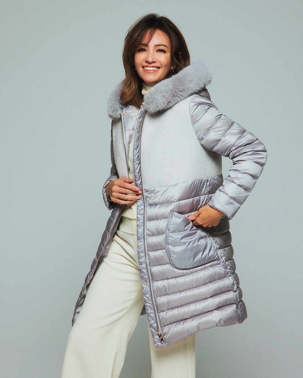 【ドゥクラッセ/DoCLASSE】のAIRダウン・異素材ドッキングコート インテリア・キッズ・メンズ・レディースファッション・服の通販 founy(ファニー) ファッション Fashion レディースファッション Fashion for Women アウター Coat / Outerwear Collection コート・ロングコート・ピーコート Long Coats, Peacoats & More エレガント 上品 Elegant スリット Slit, Slit Detail タフタ Taffeta, Structured Fabric ダウン Down, Puffer ドッキング Docking, Mixed Material グレー|ID: prp329100004848201 ipo3291000000035432665