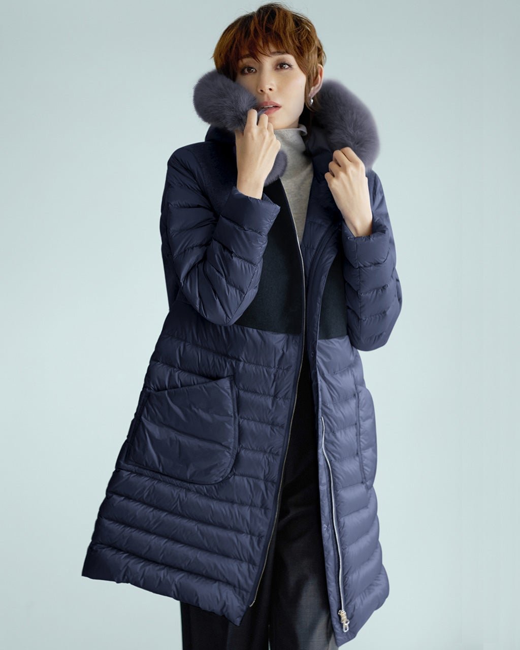 【ドゥクラッセ/DoCLASSE】のAIRダウン・異素材ドッキングコート インテリア・キッズ・メンズ・レディースファッション・服の通販 founy(ファニー) ファッション Fashion レディースファッション Fashion for Women アウター Coat / Outerwear Collection コート・ロングコート・ピーコート Long Coats, Peacoats & More エレガント 上品 Elegant スリット Slit, Slit Detail タフタ Taffeta, Structured Fabric ダウン Down, Puffer ドッキング Docking, Mixed Material ミッドナイトブルー|ID: prp329100004848201 ipo3291000000035432673