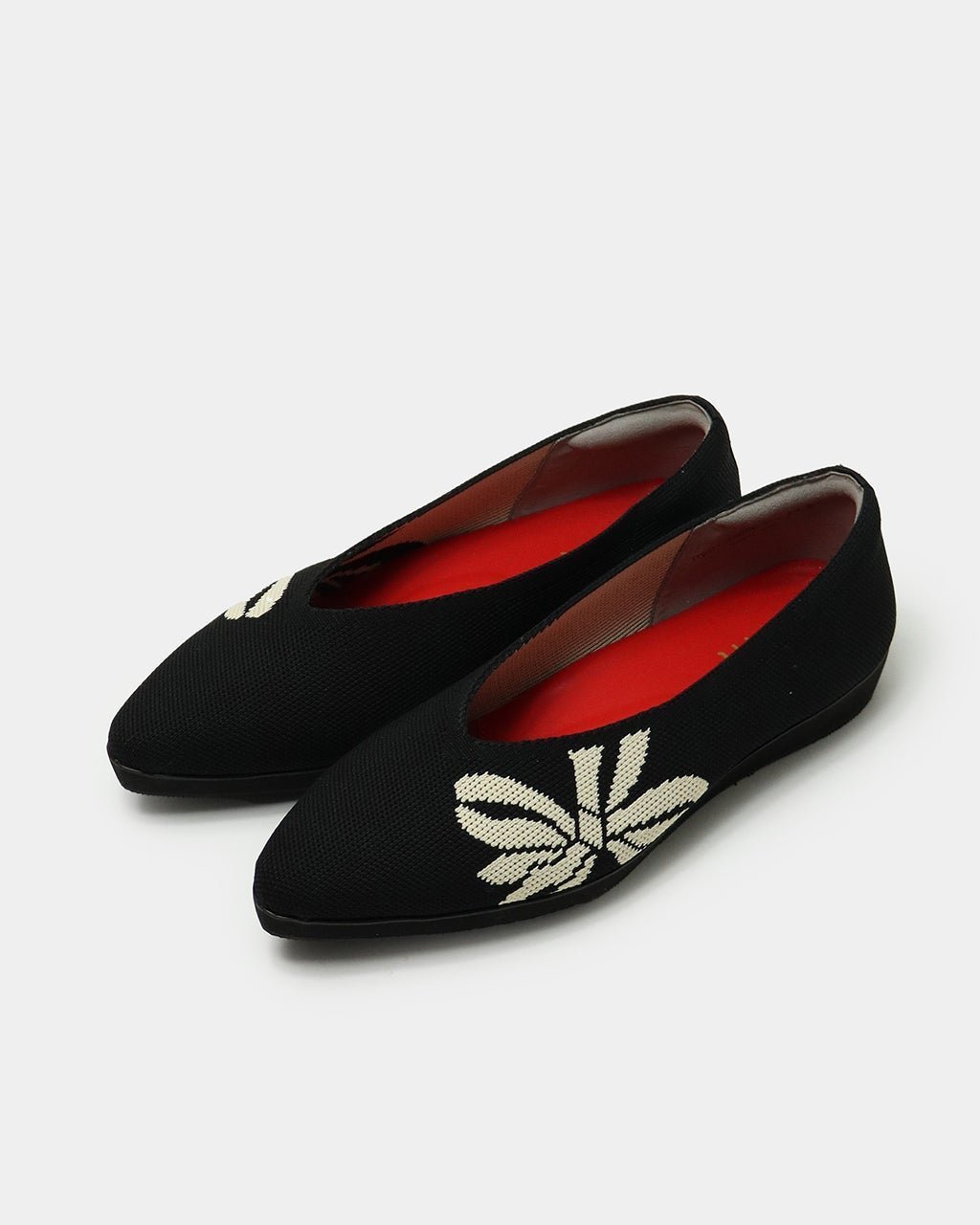 【フィットフィット/fitfit】の撥水ニットポインテッドフラットシューズ インテリア・キッズ・メンズ・レディースファッション・服の通販 founy(ファニー) 　ファッション　Fashion　レディースファッション　Fashion for Women　エレガント 上品　Elegant　軽量　Lightweight, Ultra Light　シューズ　Shoes, Footwear　パターン　Pattern, Design Print　フィット　Fit, Slim Fit　フラット　Flat, Flat Shoes　プレーン　Plain, Simple　ポインテッド　Pointed Toe, Sharp Toe　ラバー　Rubber, Rubber Sole　ブラックパターン2|ID: prp329100004854174 ipo3291000000036158878