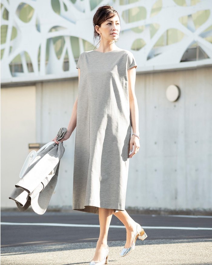 【ドゥクラッセ/DoCLASSE】のシャンブレーオックス・フォルムワンピ インテリア・キッズ・メンズ・レディースファッション・服の通販 founy(ファニー) https://founy.com/ ファッション Fashion レディースファッション Fashion for Women ワンピース Dresses キャップ Cap, Baseball Cap シャンブレー Chambray, Denim-Like Fabric スリーブ Sleeve, Long Sleeve / Short Sleeve |ID: prp329100004855813 ipo3291000000035798188