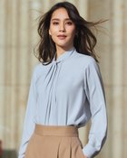 【ドゥクラッセ/DoCLASSE】のバックサテン・ボウタイ風タックブラウス ダスティーブルー|ID: prp329100004856955 ipo3291000000035832977