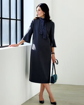 【ドゥクラッセ/DoCLASSE】の二重織カルゼ・ベルスリーブワンピース 人気、トレンドファッション・服の通販 founy(ファニー) ファッション Fashion レディースファッション Fashion for Women ワンピース Dresses 新作・新入荷 New Arrivals / New In オケージョン Occasion Wear ストレート Straight, Straight Cut スリーブ Sleeve, Long Sleeve / Short Sleeve セットアップ Set-Up, Coordinated Outfit |ID:prp329100004856967