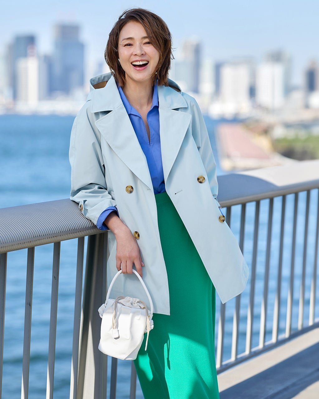 【ドゥクラッセ/DoCLASSE】のシャットウインド・ダブルブレストコート 人気、トレンドファッション・服の通販 founy(ファニー) 　ファッション　Fashion　レディースファッション　Fashion for Women　アウター　Coat / Outerwear Collection　コート・ロングコート・ピーコート　Long Coats, Peacoats & More　新作・新入荷　New Arrivals / New In　ストレッチ　Stretch, Stretchy Fabric　フォルム　Silhouette, Form　ミドル　Middle Length, Mid Height　 other-1|ID: prp329100004856968 ipo3291000000035833093