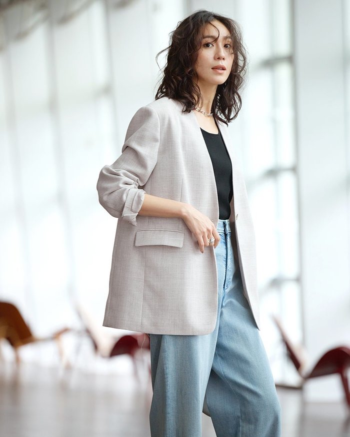 【ドゥクラッセ/DoCLASSE】のバルキーリネンタッチ・Vノーカラージャケット インテリア・キッズ・メンズ・レディースファッション・服の通販 founy(ファニー) https://founy.com/ ファッション Fashion レディースファッション Fashion for Women アウター Coat / Outerwear Collection レディースジャケット・軽アウター Jackets ノーカラージャケット / シンプル上品コーデ Collarless Jackets 新作・新入荷 New Arrivals / New In ジャケット Jacket, Outerwear スーツ Suit, Formalwear フォルム Silhouette, Form リネン Linen, Linen Fabric 洗える Machine Washable |ID: prp329100004856972 ipo3291000000035833152