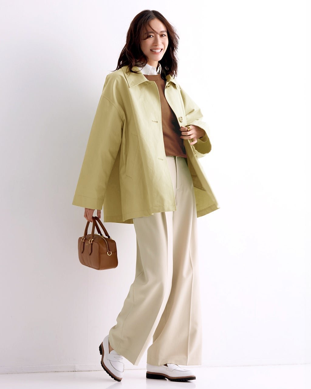 【ドゥクラッセ/DoCLASSE】のコットンブレンド・ステンカラーコート インテリア・キッズ・メンズ・レディースファッション・服の通販 founy(ファニー) 　ファッション　Fashion　レディースファッション　Fashion for Women　アウター　Coat / Outerwear Collection　コート・ロングコート・ピーコート　Long Coats, Peacoats & More　新作・新入荷　New Arrivals / New In　ショート　Short, Short Length　スタイリッシュ　Stylish, Fashionable　スタンド　Stand Collar, Upright Stand　スリーブ　Sleeve, Long Sleeve / Short Sleeve　ライトイエロー|ID: prp329100004856978 ipo3291000000035833268