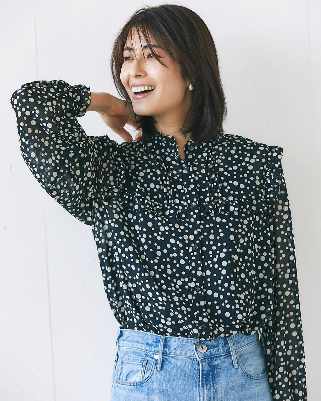 【ドゥクラッセ/DoCLASSE】のシアーシフォン・ピンタックフリルブラウス インテリア・キッズ・メンズ・レディースファッション・服の通販 founy(ファニー) 　ファッション　Fashion　レディースファッション　Fashion for Women　トップス・カットソー　Cut & Sew Tops　シャツ・ブラウス・オフィスカジュアル　Elegant Blouses & Button-Ups　新作・新入荷　New Arrivals / New In　シフォン　Chiffon, Lightweight Fabric　デニム　Denim, Jeans Material　ドット　Polka Dot, Dot Pattern　フェミニン　Feminine, Girly　フリル　Frill, Ruffle　ヨーク　Yoke, Yoke Design　ランダム　Random, Irregular　無地　Plain, Solid Color　ブラックパターン|ID: prp329100004860320 ipo3291000000035992364