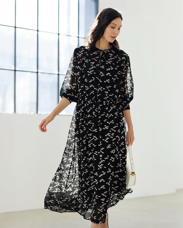 【ドゥクラッセ/DoCLASSE】のホースプリント・シフォンドレス インテリア・キッズ・メンズ・レディースファッション・服の通販 founy(ファニー) https://founy.com/ ファッション Fashion レディースファッション Fashion for Women ワンピース Dresses フォーマル・パーティードレス・結婚式用ドレス Elegant & Casual Dresses 新作・新入荷 New Arrivals / New In ギャザー Gathered, Ruffled セットアップ Set-Up, Coordinated Outfit プリント Print, Printed Pattern モダン Modern, Contemporary リボン Ribbon, Bow 夏 Summer 春 Spring S/S・春夏 SS, Spring/Summer, Warm Season |ID: prp329100004860329 ipo3291000000035992436