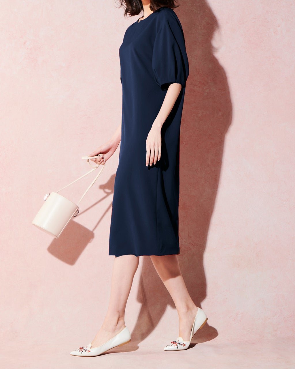 【ドゥクラッセ/DoCLASSE】のライトWクロス・コクーンワンピース インテリア・キッズ・メンズ・レディースファッション・服の通販 founy(ファニー) 　ファッション　Fashion　レディースファッション　Fashion for Women　ワンピース　Dresses　ミッドナイトブルー|ID: prp329100004862792 ipo3291000000036118784