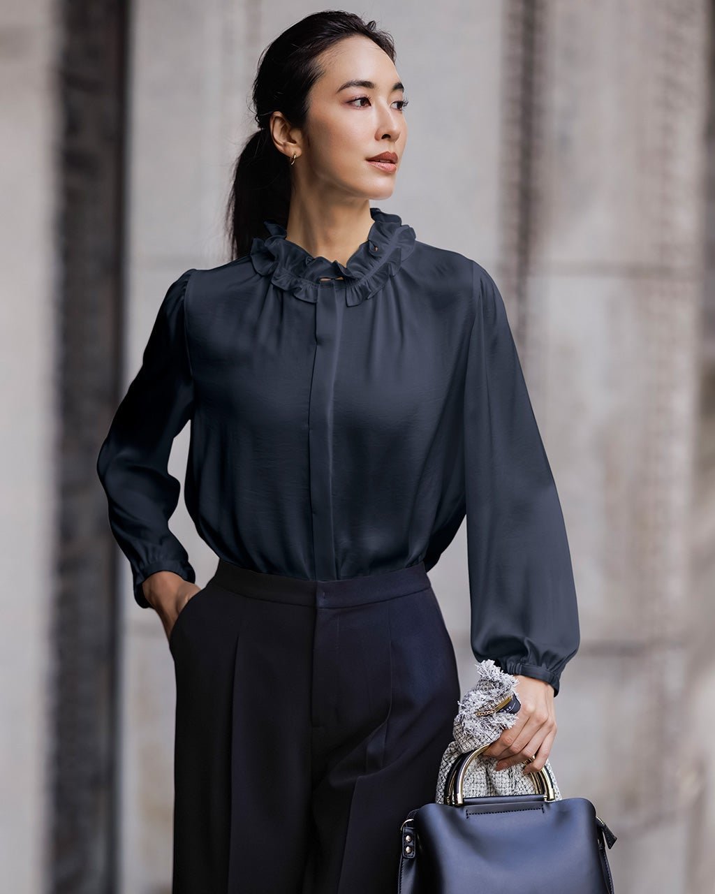 【ドゥクラッセ/DoCLASSE】のヴィンテージサテン・フリル衿ブラウス インテリア・キッズ・メンズ・レディースファッション・服の通販 founy(ファニー) 　ファッション　Fashion　レディースファッション　Fashion for Women　トップス・カットソー　Cut & Sew Tops　シャツ・ブラウス・オフィスカジュアル　Elegant Blouses & Button-Ups　とろみ　Fluid, Flowy Fabric　サテン　Satin, Glossy Fabric　フリル　Frill, Ruffle　モチーフ　Motif, Design Theme　エレガント 上品　Elegant　ネイビー|ID: prp329100004862800 ipo3291000000036118881