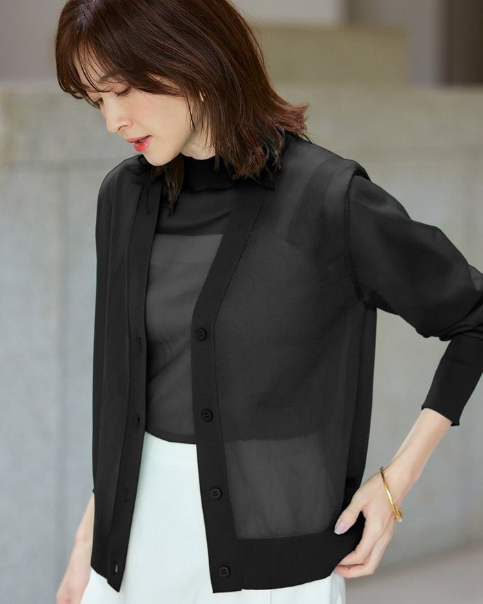 【ドゥクラッセ/DoCLASSE】のドライシアーニット・Vネックカーディガン インテリア・キッズ・メンズ・レディースファッション・服の通販 founy(ファニー) https://founy.com/ ファッション Fashion レディースファッション Fashion for Women トップス・カットソー Cut & Sew Tops ニット Knit Tops & Sweaters カーディガン・羽織り Layered Style Cardigans Vネックトップス V-Neck Tops / V-Cut Neckline Shirts アンサンブル Ensemble Set カーディガン Cardigan, Knitwear ストレッチ Stretch, Stretchy Fabric ビジネス 仕事 通勤 Business / Work / Commuting |ID: prp329100004862802 ipo3291000000036118894