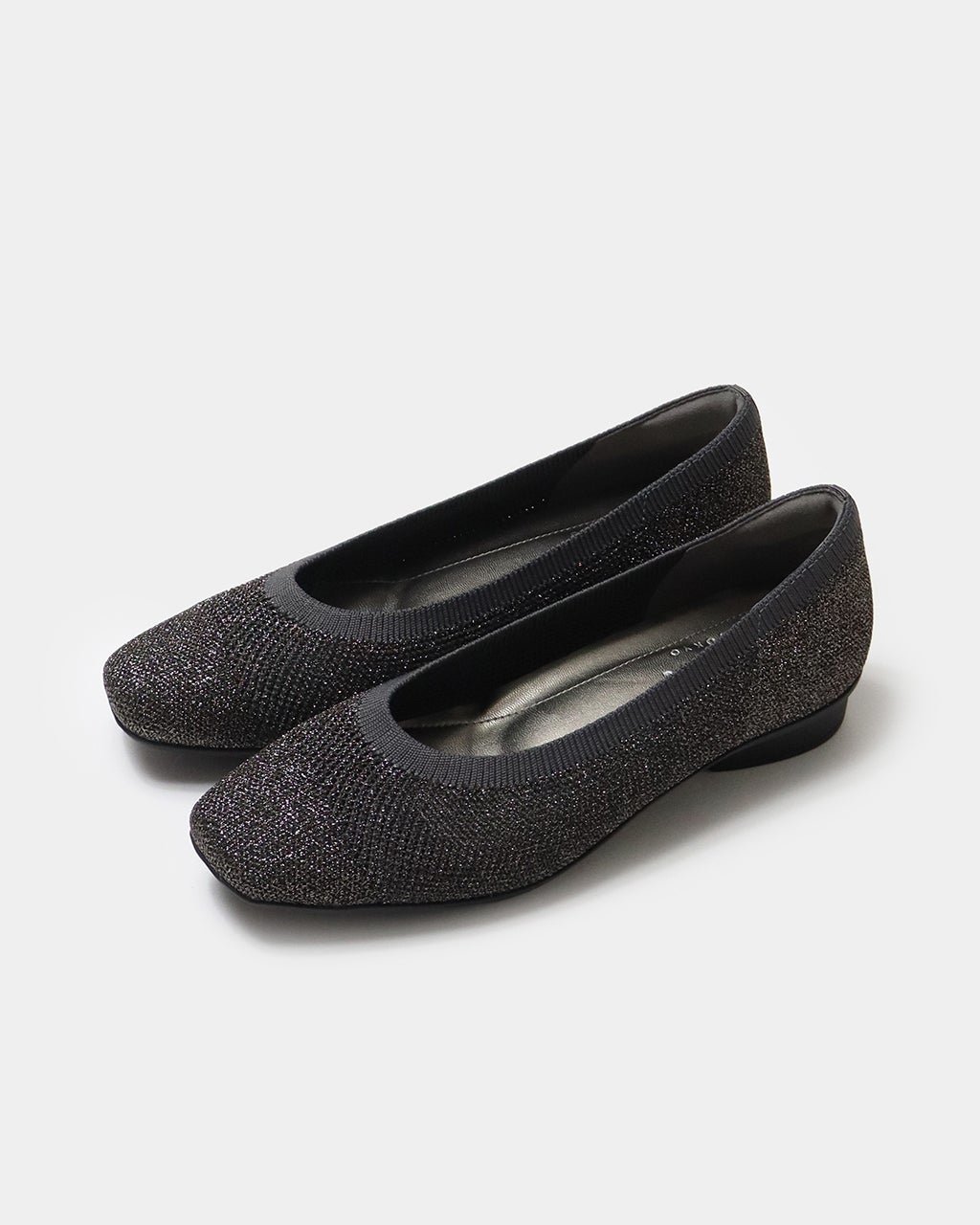 【フィットフィット/fitfit】のグリッターニット快適バレエ330 インテリア・キッズ・メンズ・レディースファッション・服の通販 founy(ファニー) 　ファッション　Fashion　レディースファッション　Fashion for Women　インソール　Shoe Insole　クッション　Cushion, Throw Pillow　抗菌　Antibacterial, Bacteria-Resistant　サンダル　Sandals, Summer Shoes　シューズ　Shoes, Footwear　シンプル　Simple, Minimal　スマート　Smart, Elegant　デニム　Denim, Jeans Material　バランス　Balance, Style Balance　バレエ　Ballet, Ballet Style　フィット　Fit, Slim Fit　フラット　Flat, Flat Shoes　フレア　Flare, Flared　ベーシック　Basic, Essential　メッシュ　Mesh, Net Fabric　ラバー　Rubber, Rubber Sole　リラックス　Relax, Relaxed Fit　ワイド　Wide, Wide Fit　新作・新入荷　New Arrivals / New In　エレガント 上品　Elegant　スチール|ID: prp329100004864588 ipo3291000000036204324