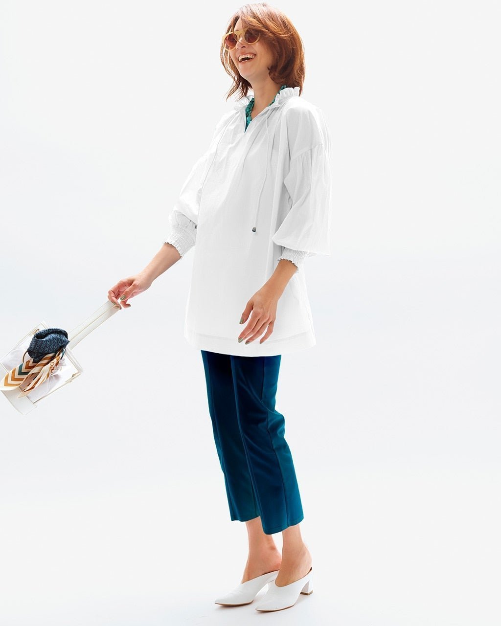 【ドゥクラッセ/DoCLASSE】のコットンローン・スモッキングブラウス インテリア・キッズ・メンズ・レディースファッション・服の通販 founy(ファニー) 　ファッション　Fashion　レディースファッション　Fashion for Women　トップス・カットソー　Cut & Sew Tops　シャツ・ブラウス・オフィスカジュアル　Elegant Blouses & Button-Ups　なめらか　Smooth, Silky Texture　エアリー　Airy Texture　ギャザー　Gathered, Ruffled　エレガント 上品　Elegant　人気　Popular, Best Seller　夏　Summer　春　Spring　S/S・春夏　SS, Spring/Summer, Warm Season　ホワイト|ID: prp329100004869474 ipo3291000000036290675