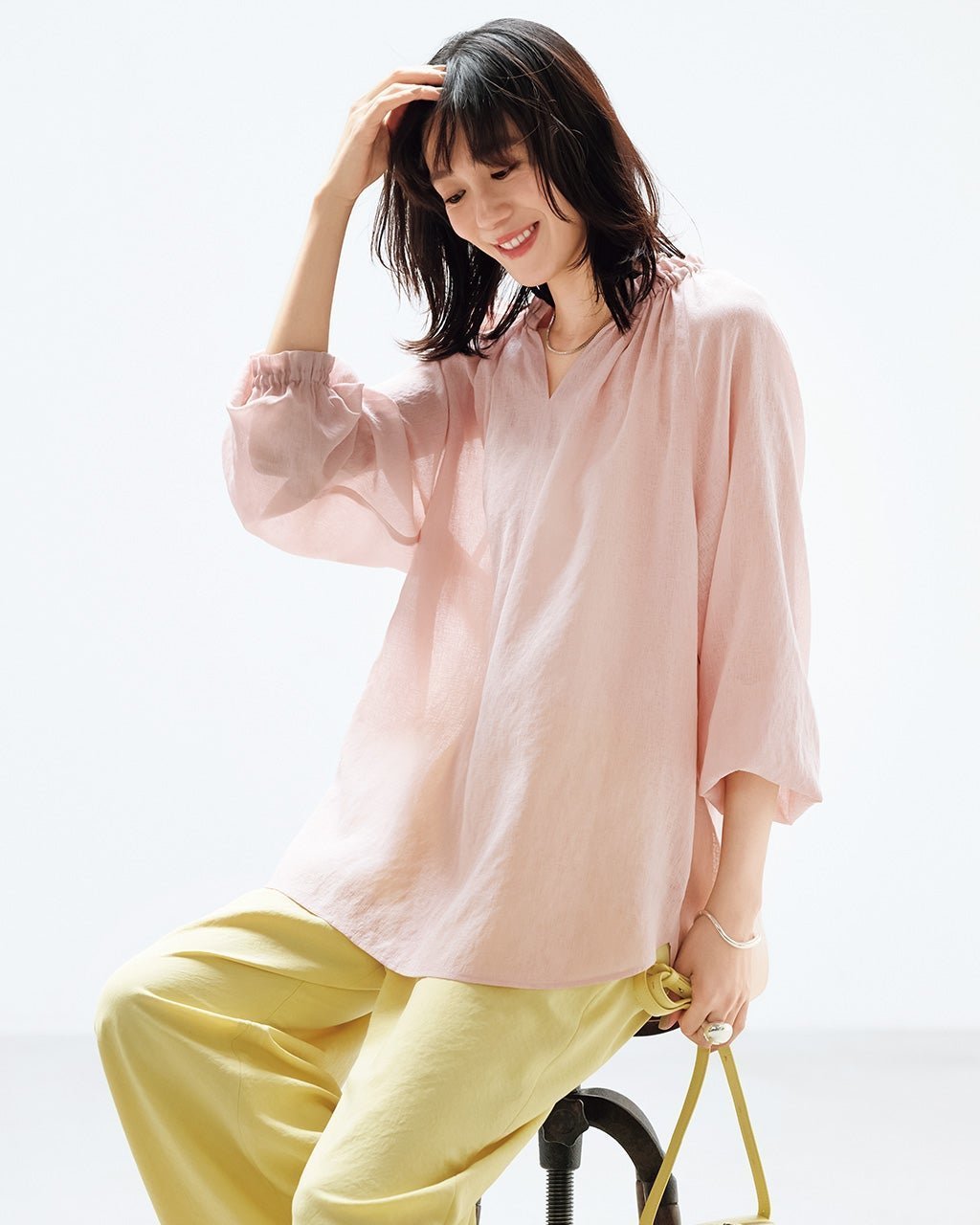 【ドゥクラッセ/DoCLASSE】のヴィンテージシアー・ギャザーブラウス 人気、トレンドファッション・服の通販 founy(ファニー) 　ファッション　Fashion　レディースファッション　Fashion for Women　トップス・カットソー　Cut & Sew Tops　シャツ・ブラウス・オフィスカジュアル　Elegant Blouses & Button-Ups　ギャザー　Gathered, Ruffled　シアー　Sheer, See-Through　 other-1|ID: prp329100004871413 ipo3291000000037056767