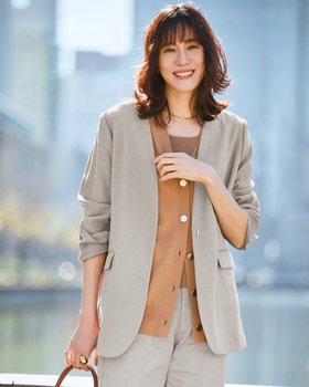 【ドゥクラッセ/DoCLASSE】のリネン混ストレッチ・ノーカラージャケット 人気、トレンドファッション・服の通販 founy(ファニー) ファッション Fashion レディースファッション Fashion for Women アウター Coat / Outerwear Collection レディースジャケット・軽アウター Jackets ノーカラージャケット / シンプル上品コーデ Collarless Jackets 新作・新入荷 New Arrivals / New In ジャケット Jacket, Outerwear ストレッチ Stretch, Stretchy Fabric スマート Smart, Elegant バランス Balance, Style Balance フォルム Silhouette, Form ミックス Mix, Mixed Style リネン Linen, Linen Fabric ビジネス 仕事 通勤 Business / Work / Commuting 夏 Summer 定番 Standard, Basic Item 春 Spring S/S・春夏 SS, Spring/Summer, Warm Season |ID:prp329100004871418