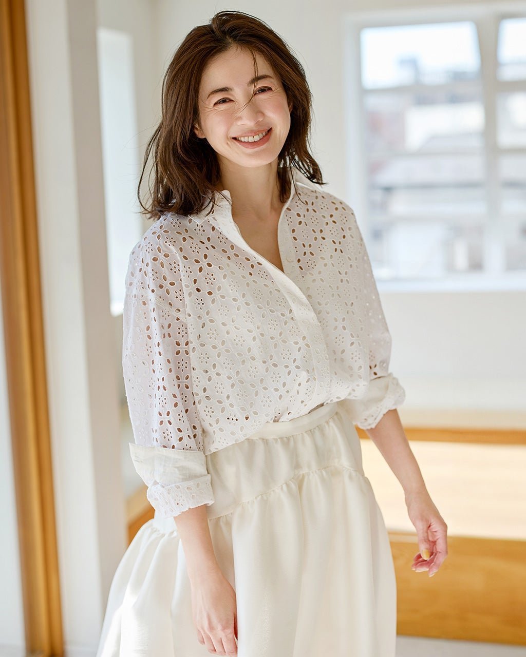 【ドゥクラッセ/DoCLASSE】のカットワークレース・比翼シャツ 人気、トレンドファッション・服の通販 founy(ファニー) 　ファッション　Fashion　レディースファッション　Fashion for Women　トップス・カットソー　Cut & Sew Tops　シャツ・ブラウス・オフィスカジュアル　Elegant Blouses & Button-Ups　新作・新入荷　New Arrivals / New In　フロント　Front, Front Design　レース　Lace, Lace Fabric　ワーク　Workwear, Utility Style　夏　Summer　 other-1|ID: prp329100004871454 ipo3291000000036316013