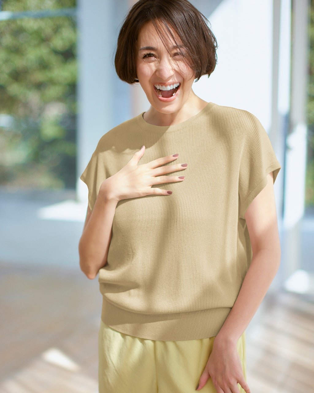 【ドゥクラッセ/DoCLASSE】の光沢リブ・フレンチ袖ニット インテリア・キッズ・メンズ・レディースファッション・服の通販 founy(ファニー) 　ファッション　Fashion　レディースファッション　Fashion for Women　トップス・カットソー　Cut & Sew Tops　ニット　Knit Tops & Sweaters　セーター　Sweater, Knitwear　リブニット　Rib Knit, Ribbed Knit　シャンパンゴールド|ID: prp329100004871470 ipo3291000000036316292