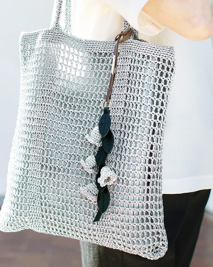 【ドゥクラッセ/DoCLASSE】のシャイニーバスケット・スズランチャーム インテリア・キッズ・メンズ・レディースファッション・服の通販 founy(ファニー) https://founy.com/ ファッション Fashion レディースファッション Fashion for Women レイングッズ・傘・晴雨兼用傘 Umbrellas & Rain Gear 新作・新入荷 New Arrivals / New In シルバー Silver, Metallic Silver チャーム Charm, Pendant リゾート Resort, Vacation Style エレガント 上品 Elegant 日傘 Parasol, UV Umbrella |ID: prp329100004919777 ipo3291000000036910643