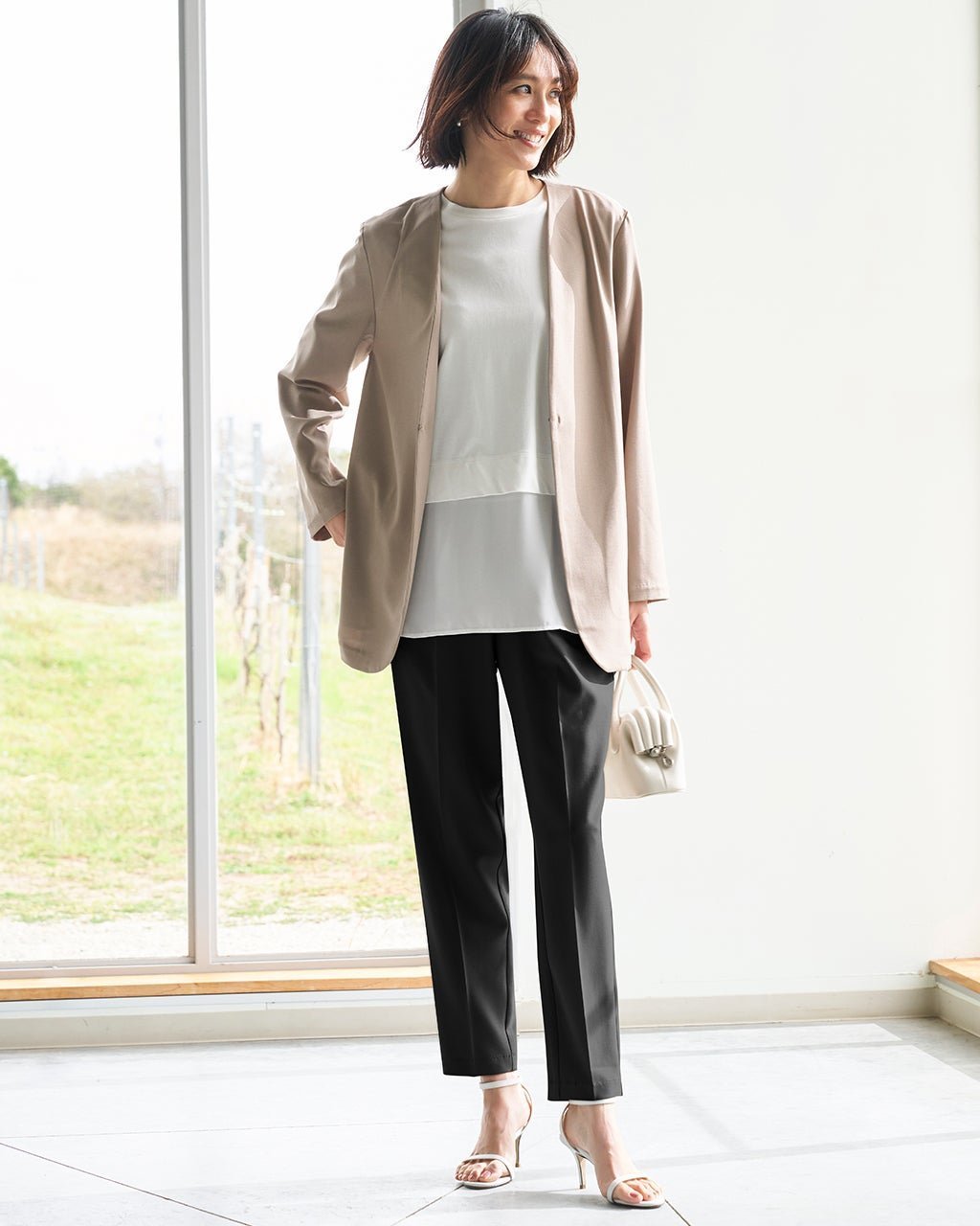 【ドゥクラッセ/DoCLASSE】のSARARI Air・テーパードパンツ インテリア・キッズ・メンズ・レディースファッション・服の通販 founy(ファニー) ファッション Fashion レディースファッション Fashion for Women パンツ Pants & Trousers ストレッチ Stretch, Stretchy Fabric セットアップ Set-Up, Coordinated Outfit センター Center, Center Line ワイド Wide, Wide Fit 新作・新入荷 New Arrivals / New In 夏 Summer ビジネス 仕事 通勤 Business / Work / Commuting ブラック|ID: prp329100004919780 ipo3291000000036910659