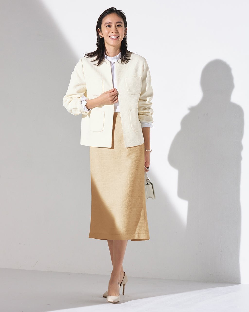 【ドゥクラッセ/DoCLASSE】のツイード・バックフレアスカート インテリア・キッズ・メンズ・レディースファッション・服の通販 founy(ファニー) 　ファッション　Fashion　レディースファッション　Fashion for Women　スカート　Skirts　Aライン・フレアスカート　A-Line & Flared Skirts　バッグ　Bags　セレモニー　Ceremony　ツイード　Twill, Twill Weave　バイアス　Bias, Diagonal Cut　パイピング　Piping, Trim Design　パターン　Pattern, Design Print　フレア　Flare, Flared　ビジネス 仕事 通勤　Business / Work / Commuting　ベージュ|ID: prp329100004919792 ipo3291000000036910737