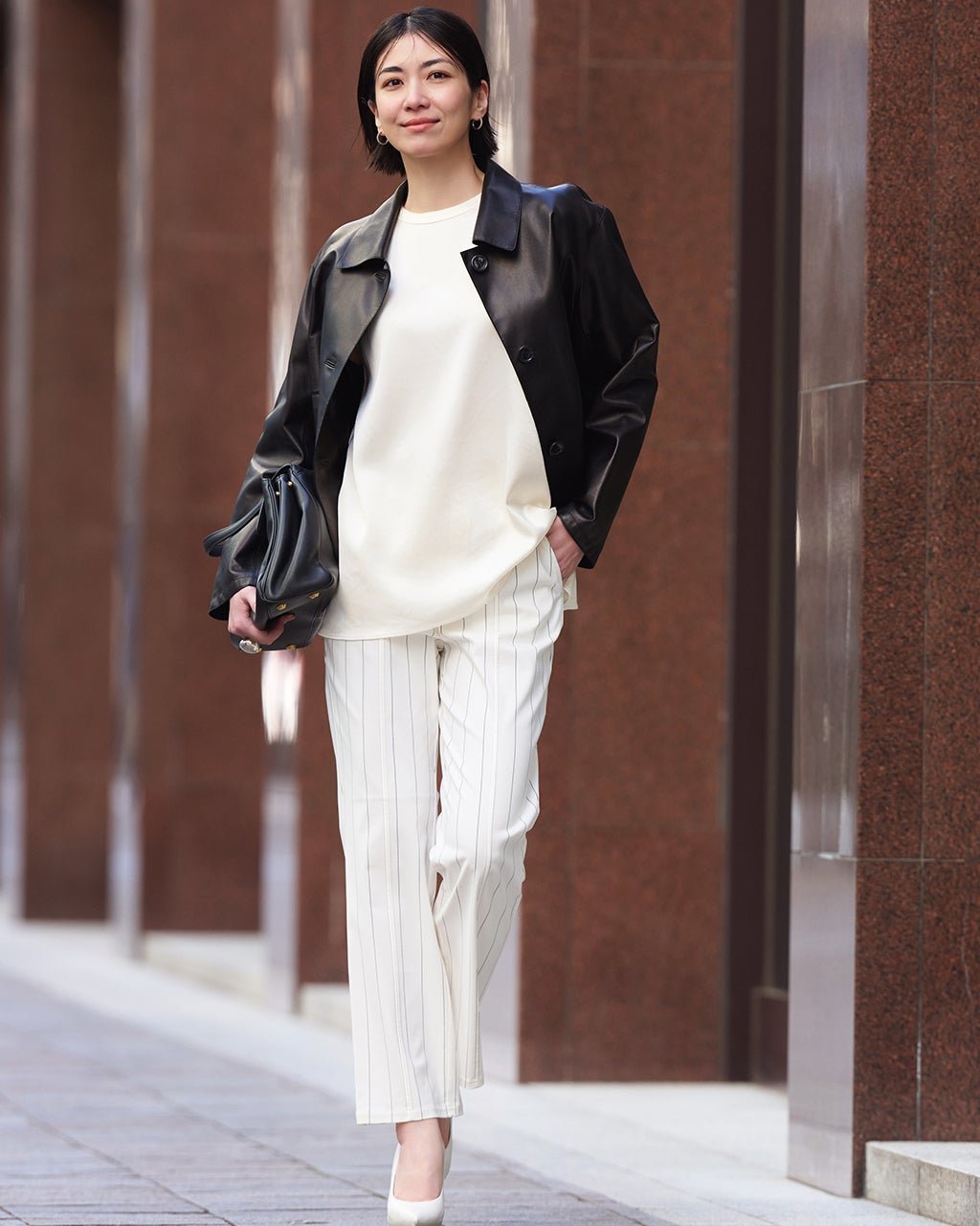 【ドゥクラッセ/DoCLASSE】のドライタッチ・切替ストレート/68cm 人気、トレンドファッション・服の通販 founy(ファニー) 　ファッション　Fashion　レディースファッション　Fashion for Women　パンツ　Pants & Trousers　春　Spring　切替　Switching, Contrast Panel　ストレッチ　Stretch, Stretchy Fabric　ストレート　Straight, Straight Cut　センター　Center, Center Line　人気　Popular, Best Seller　フラット　Flat, Flat Shoes　フロント　Front, Front Design　S/S・春夏　SS, Spring/Summer, Warm Season　新作・新入荷　New Arrivals / New In　夏　Summer　ビジネス 仕事 通勤　Business / Work / Commuting　 other-1|ID: prp329100004919806 ipo3291000000036910808