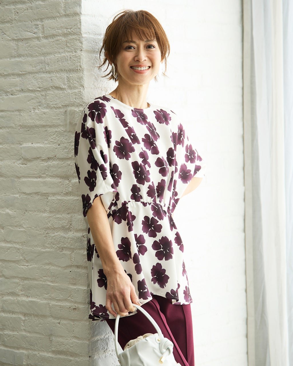 【ドゥクラッセ/DoCLASSE】のダブルサテン・フラワープリントブラウス 人気、トレンドファッション・服の通販 founy(ファニー) 　ファッション　Fashion　レディースファッション　Fashion for Women　トップス・カットソー　Cut & Sew Tops　シャツ・ブラウス・オフィスカジュアル　Elegant Blouses & Button-Ups　花柄・フラワープリント・モチーフ　Floral Prints & Motifs / Flower Pattern Tops　新作・新入荷　New Arrivals / New In　サテン　Satin, Glossy Fabric　ダブル　Double, Double-Breasted　フレア　Flare, Flared　 other-1|ID: prp329100004919809 ipo3291000000036910832