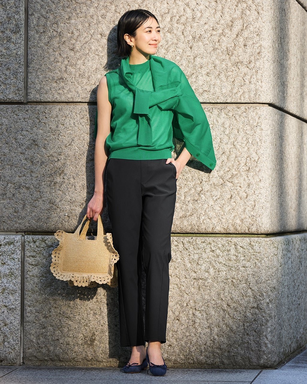 【ドゥクラッセ/DoCLASSE】のドライタッチ・切替スリム/63cm インテリア・キッズ・メンズ・レディースファッション・服の通販 founy(ファニー) 　ファッション　Fashion　レディースファッション　Fashion for Women　パンツ　Pants & Trousers　新作・新入荷　New Arrivals / New In　ストレッチ　Stretch, Stretchy Fabric　スリム　Slim, Slim Fit　フラット　Flat, Flat Shoes　フロント　Front, Front Design　人気　Popular, Best Seller　ビジネス 仕事 通勤　Business / Work / Commuting　切替　Switching, Contrast Panel　夏　Summer　春　Spring　S/S・春夏　SS, Spring/Summer, Warm Season　ブラック|ID: prp329100004919810 ipo3291000000036910837