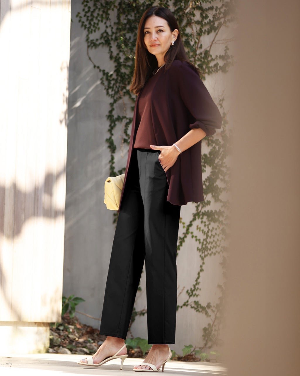 【ドゥクラッセ/DoCLASSE】のドライタッチ・切替ストレート/63cm インテリア・キッズ・メンズ・レディースファッション・服の通販 founy(ファニー) ファッション Fashion レディースファッション Fashion for Women パンツ Pants & Trousers 新作・新入荷 New Arrivals / New In ストレッチ Stretch, Stretchy Fabric ストレート Straight, Straight Cut センター Center, Center Line フラット Flat, Flat Shoes フロント Front, Front Design 人気 Popular, Best Seller ビジネス 仕事 通勤 Business / Work / Commuting 切替 Switching, Contrast Panel 夏 Summer 春 Spring S/S・春夏 SS, Spring/Summer, Warm Season ブラック|ID: prp329100004919813 ipo3291000000036910857