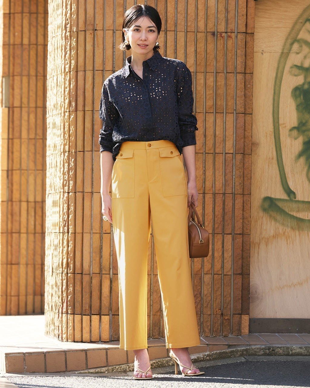 【ドゥクラッセ/DoCLASSE】のドライタッチ・ポケットベイカー/68cm インテリア・キッズ・メンズ・レディースファッション・服の通販 founy(ファニー) 　ファッション　Fashion　レディースファッション　Fashion for Women　パンツ　Pants & Trousers　新作・新入荷　New Arrivals / New In　ストレッチ　Stretch, Stretchy Fabric　フラップ　Flap, Flap Pocket　フロント　Front, Front Design　ポケット　Pocket, Pocket Detail　ワイド　Wide, Wide Fit　人気　Popular, Best Seller　ビジネス 仕事 通勤　Business / Work / Commuting　夏　Summer　春　Spring　S/S・春夏　SS, Spring/Summer, Warm Season　マスタード|ID: prp329100004919816 ipo3291000000036910889